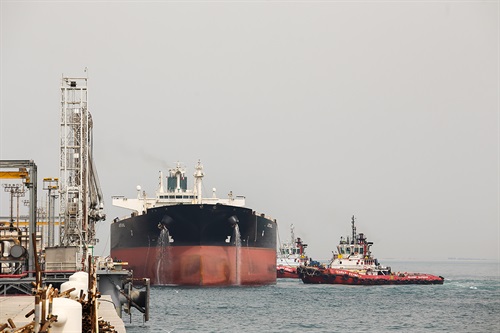 وزارت نفت برای دفاع از حق ایران در بازار نفت از هیچ تلاشی دریغ نمی‌کند